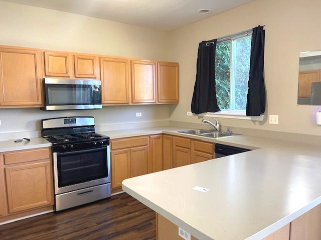 386 N Keswick Circle, Round Lake, IL 60073