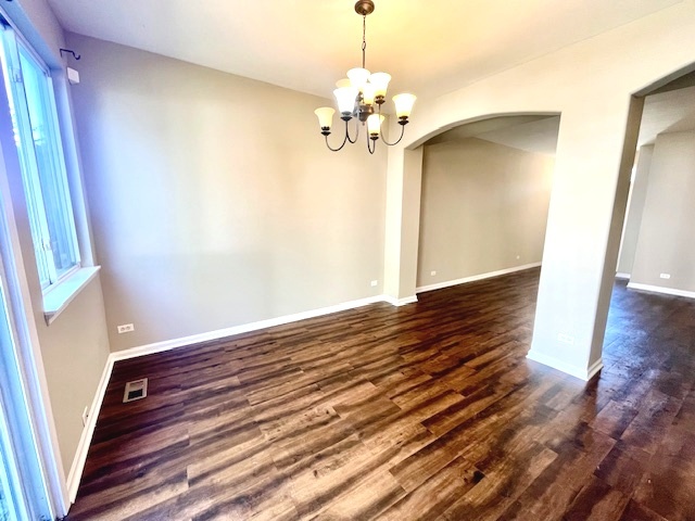 386 N Keswick Circle, Round Lake, IL 60073