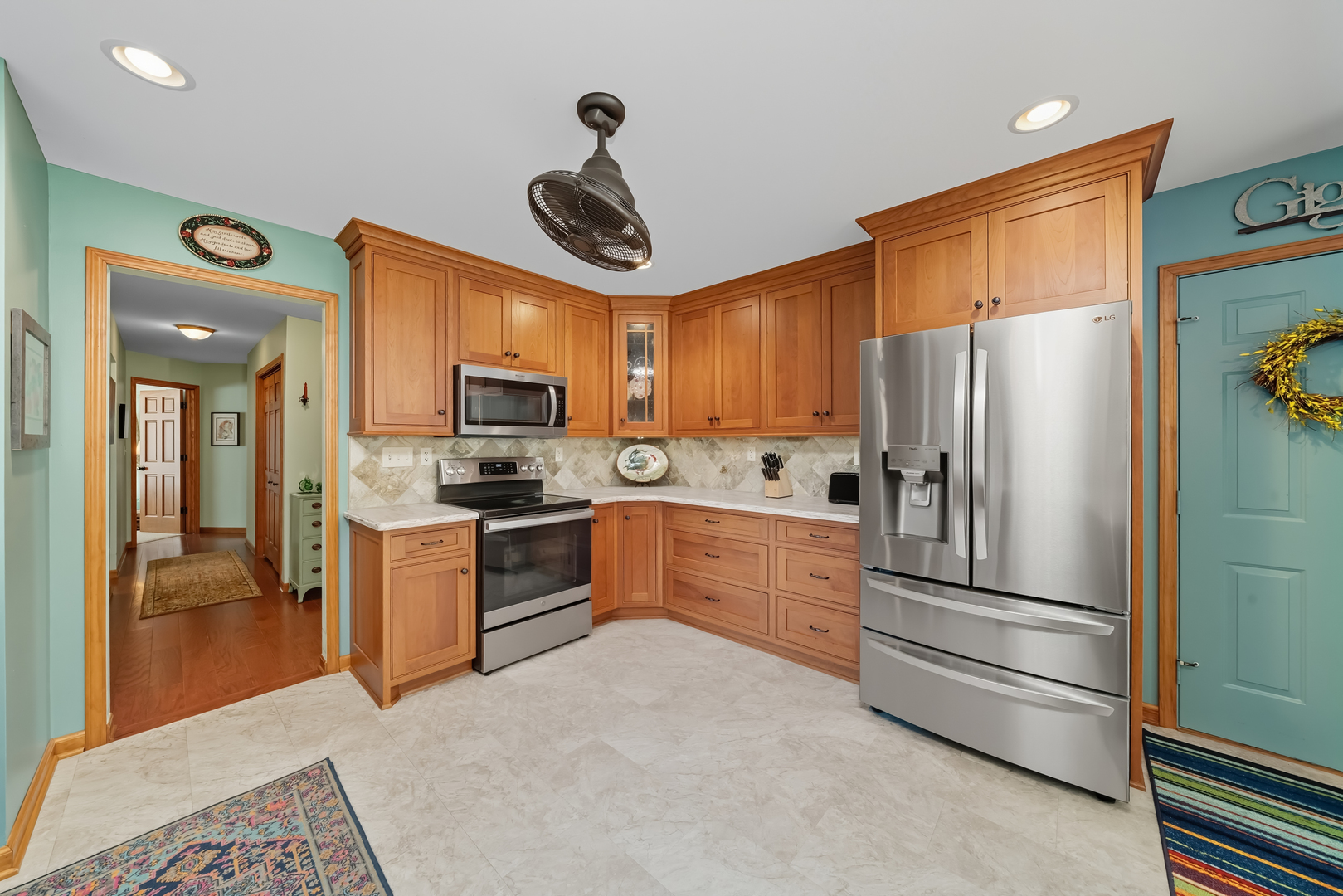 644 Karen Drive, Lake Holiday, IL 60552