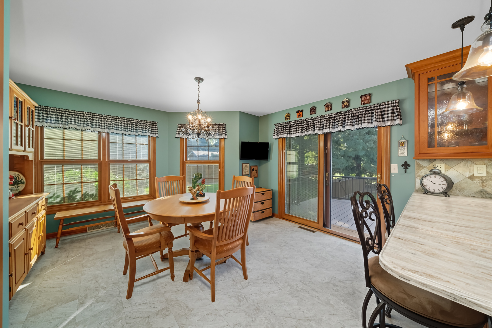 644 Karen Drive, Lake Holiday, IL 60552