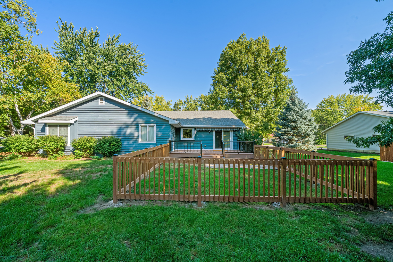 644 Karen Drive, Lake Holiday, IL 60552