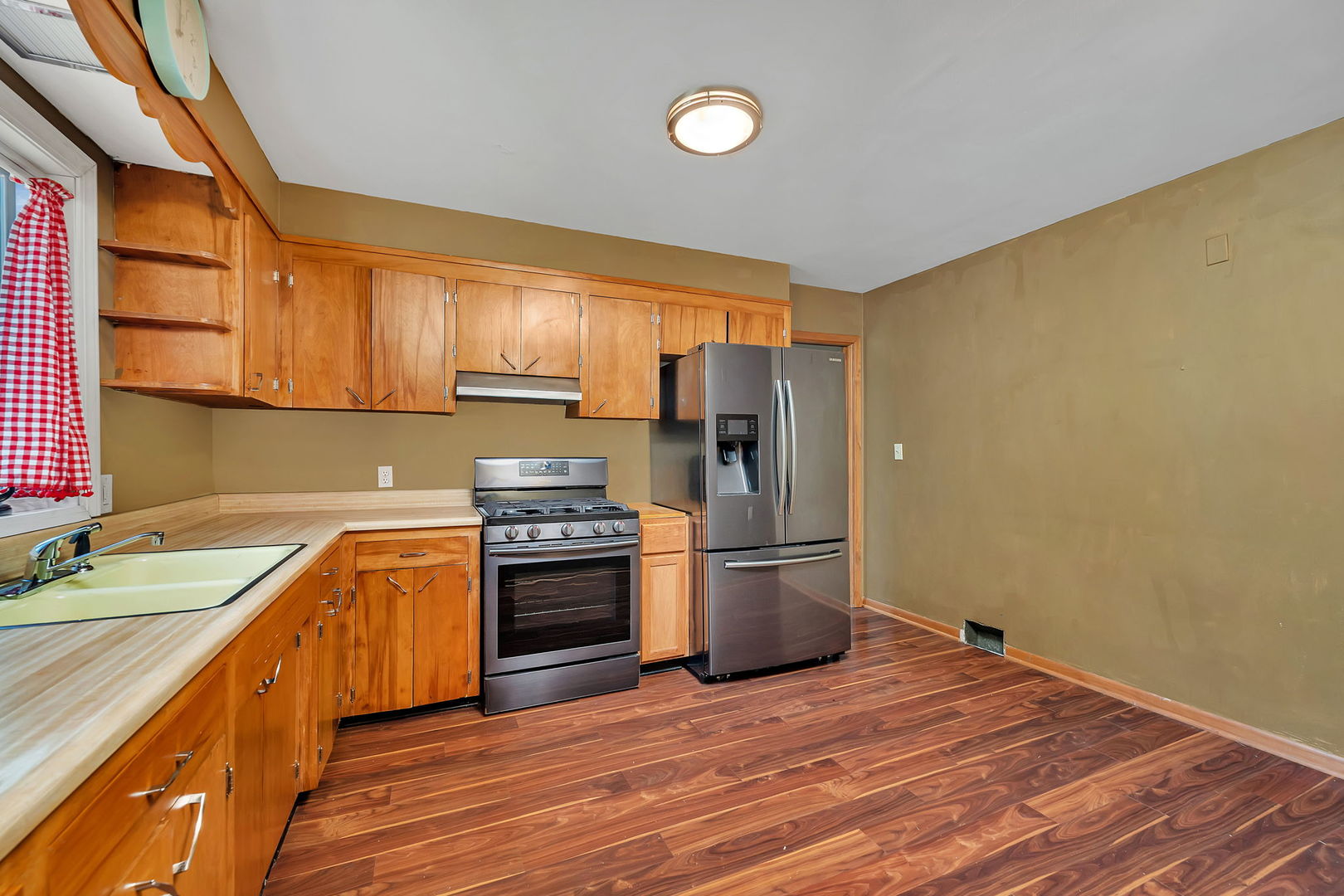 536 Fort Street, Ottawa, IL 61350