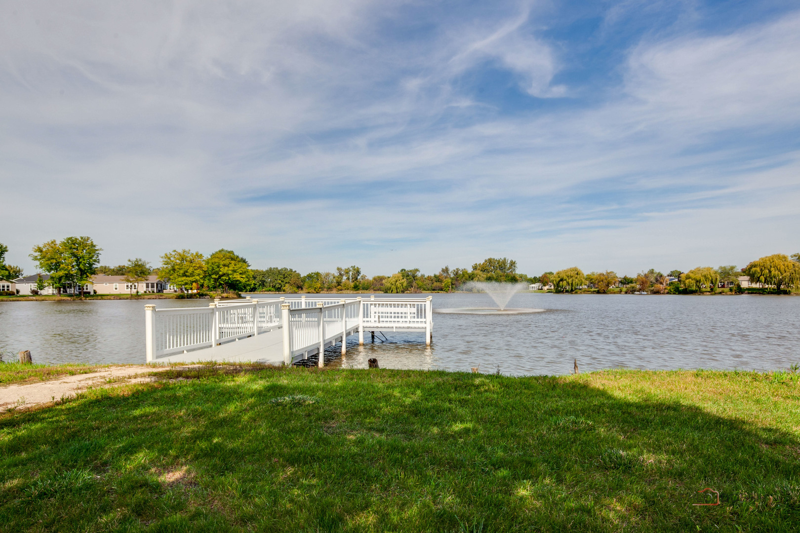 6 Secretariat Court, Grayslake, IL 60030