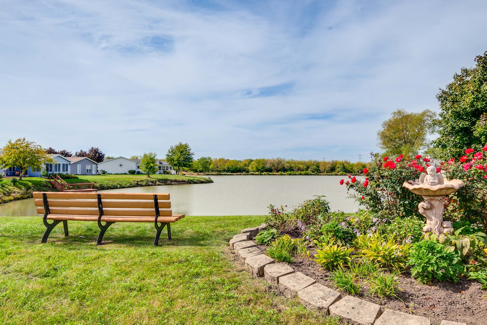 6 Secretariat Court, Grayslake, IL 60030