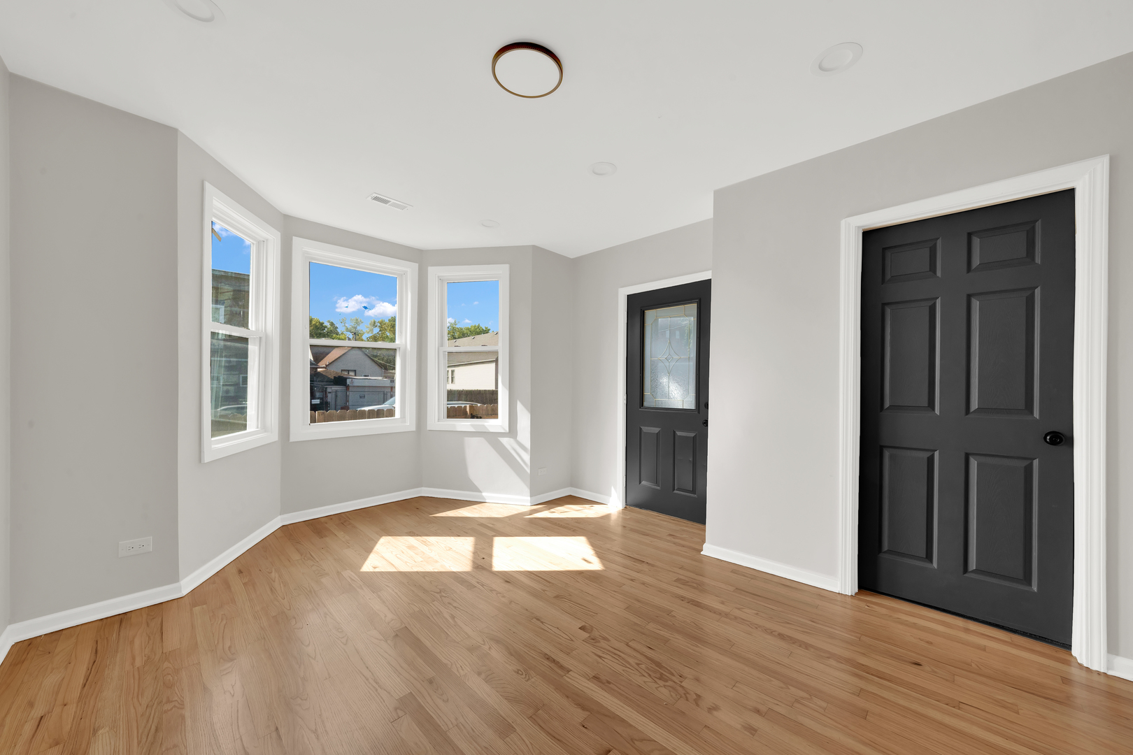 714 W 48th Place, Chicago, IL 60609
