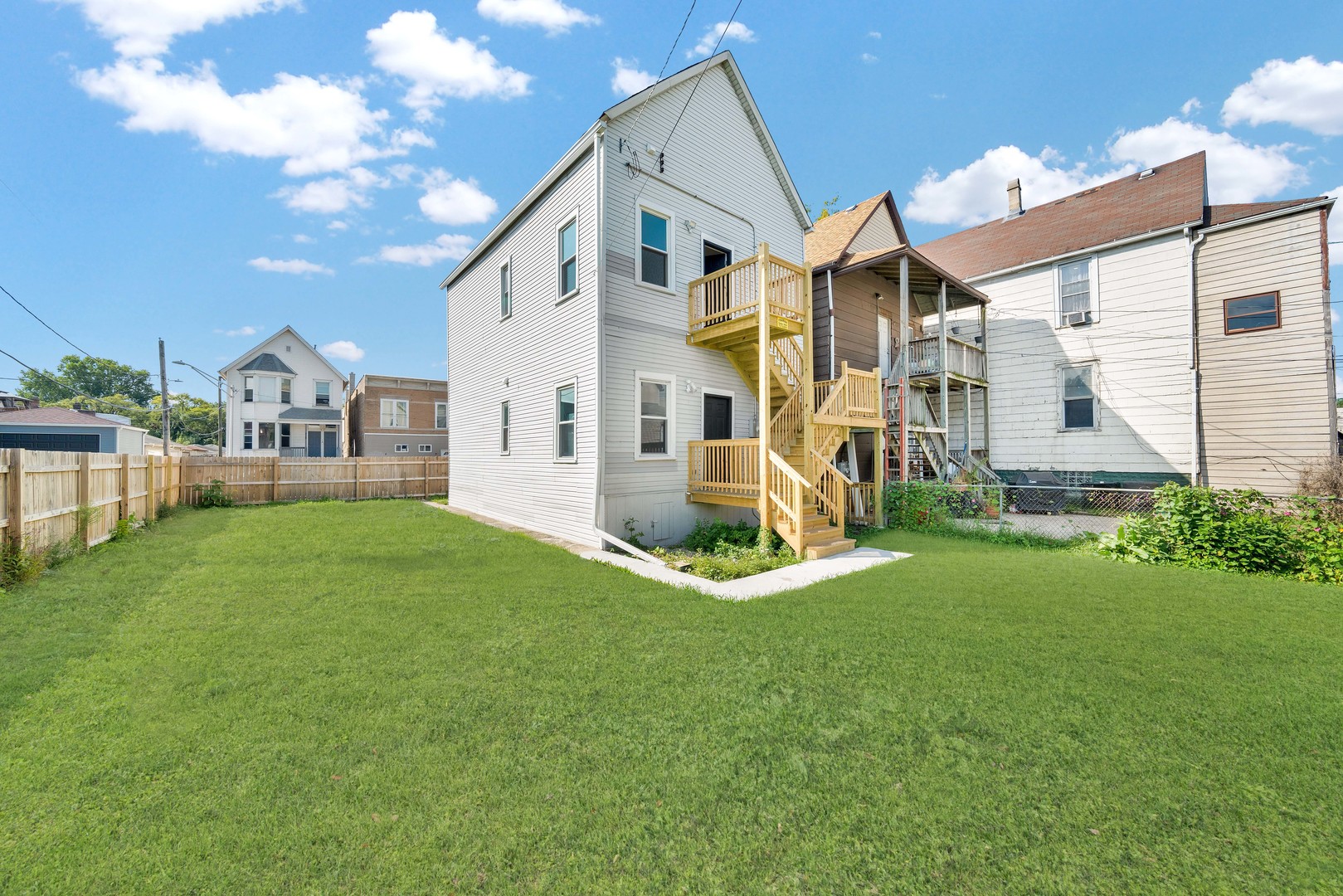 714 W 48th Place, Chicago, IL 60609