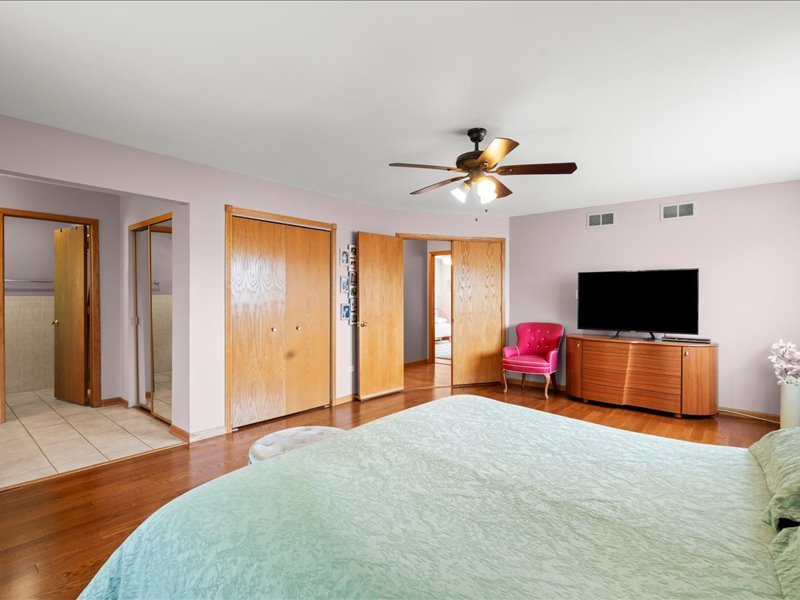 14542 S Mustang Drive, Homer Glen, IL 60491