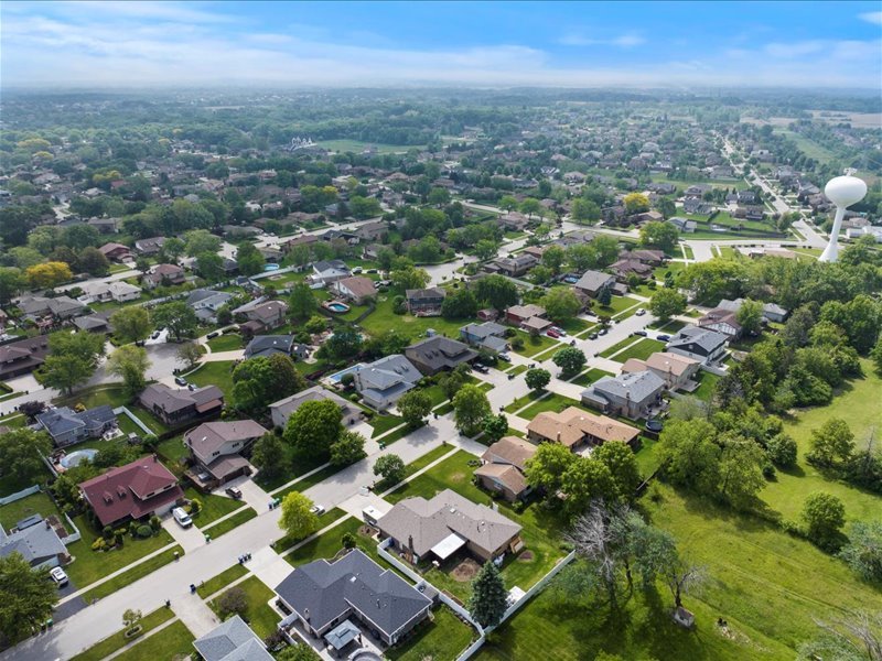 14542 S Mustang Drive, Homer Glen, IL 60491