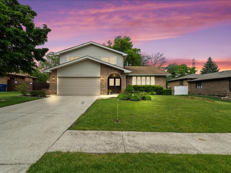 14542 S Mustang Drive, Homer Glen, IL 60491