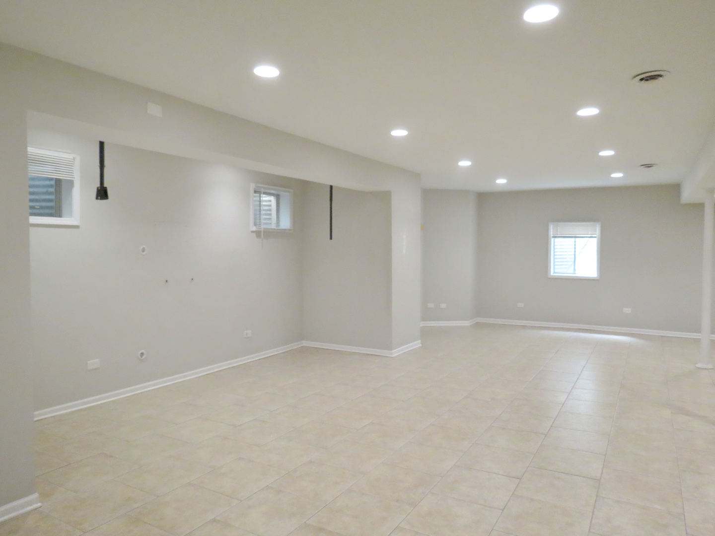 358 Mayo Lane, Bloomingdale, IL 60108