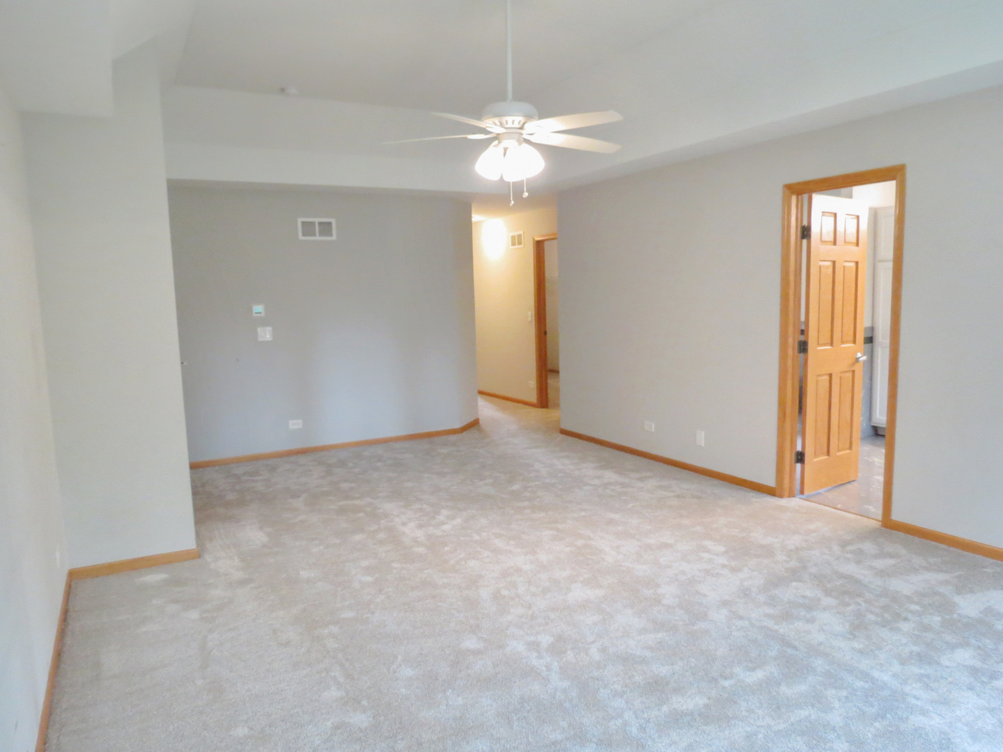 358 Mayo Lane, Bloomingdale, IL 60108