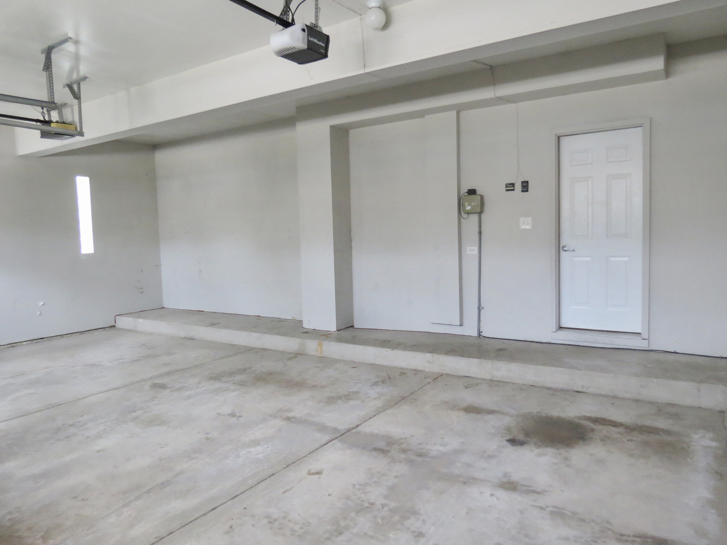 358 Mayo Lane, Bloomingdale, IL 60108