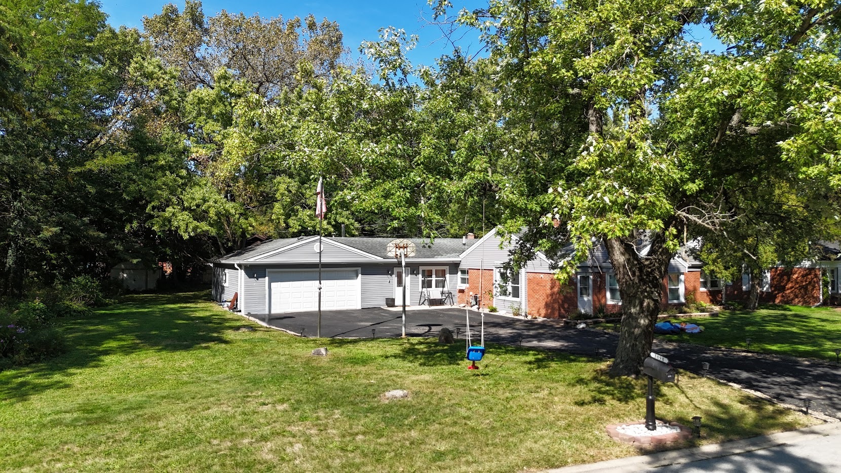 3898 Montgomery Drive, Crete, IL 60417