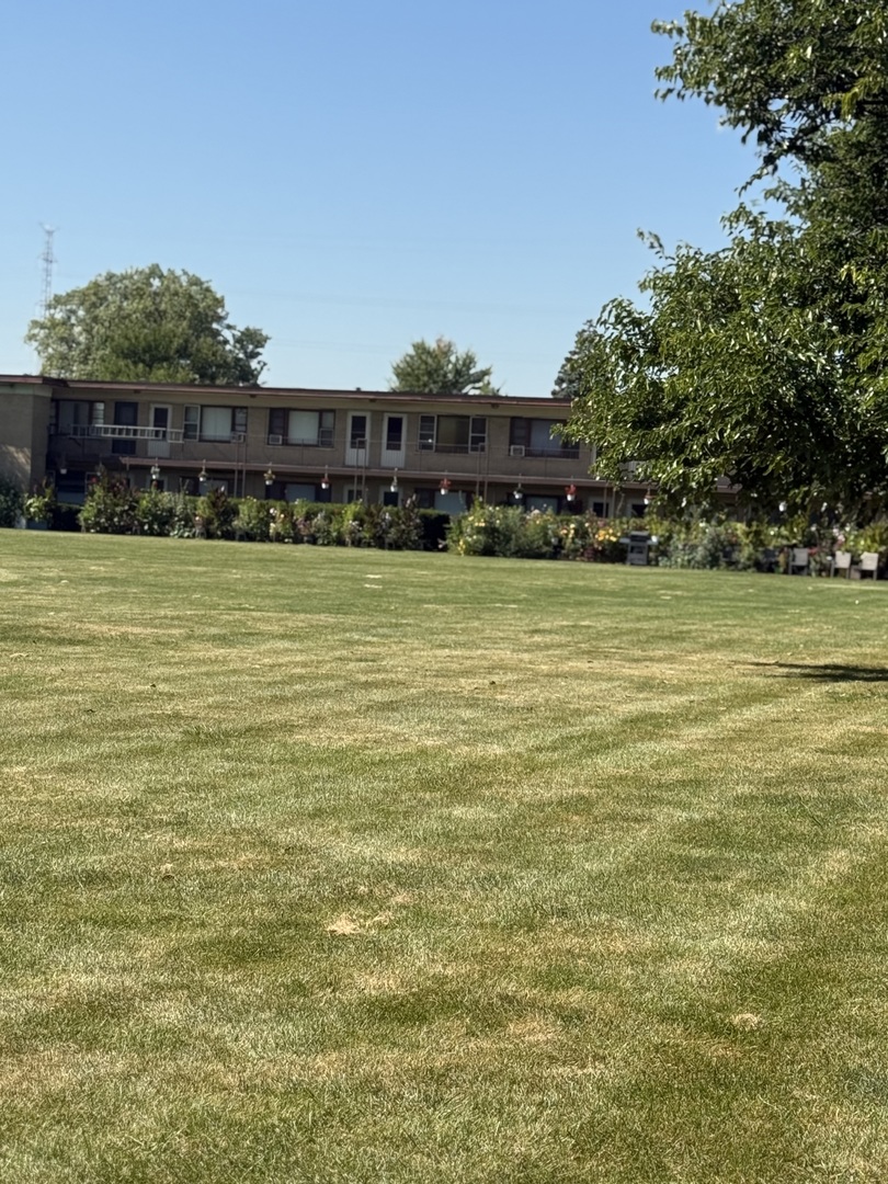 44 King Arthur Court #7, Northlake, IL 60164