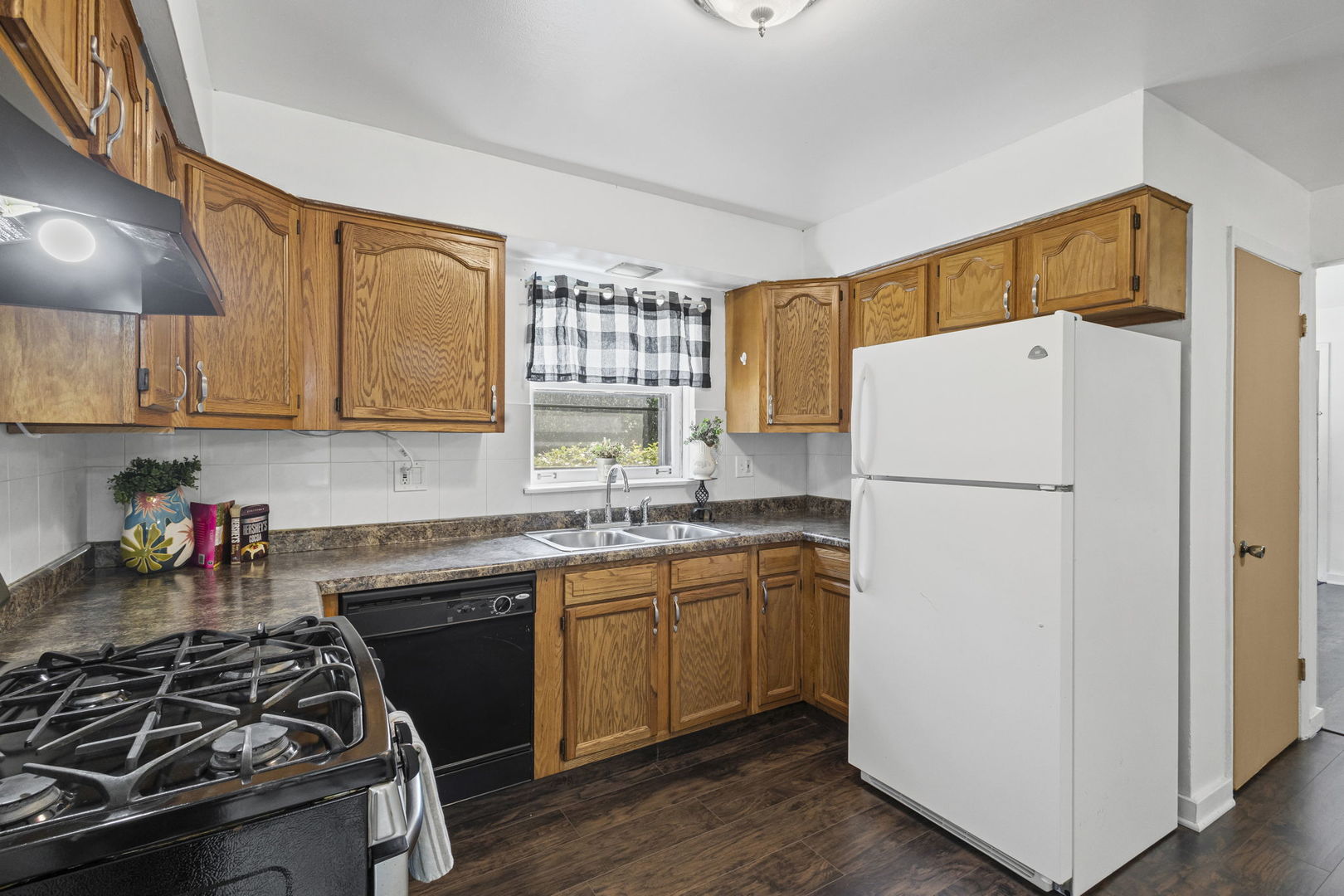 44 King Arthur Court #7, Northlake, IL 60164