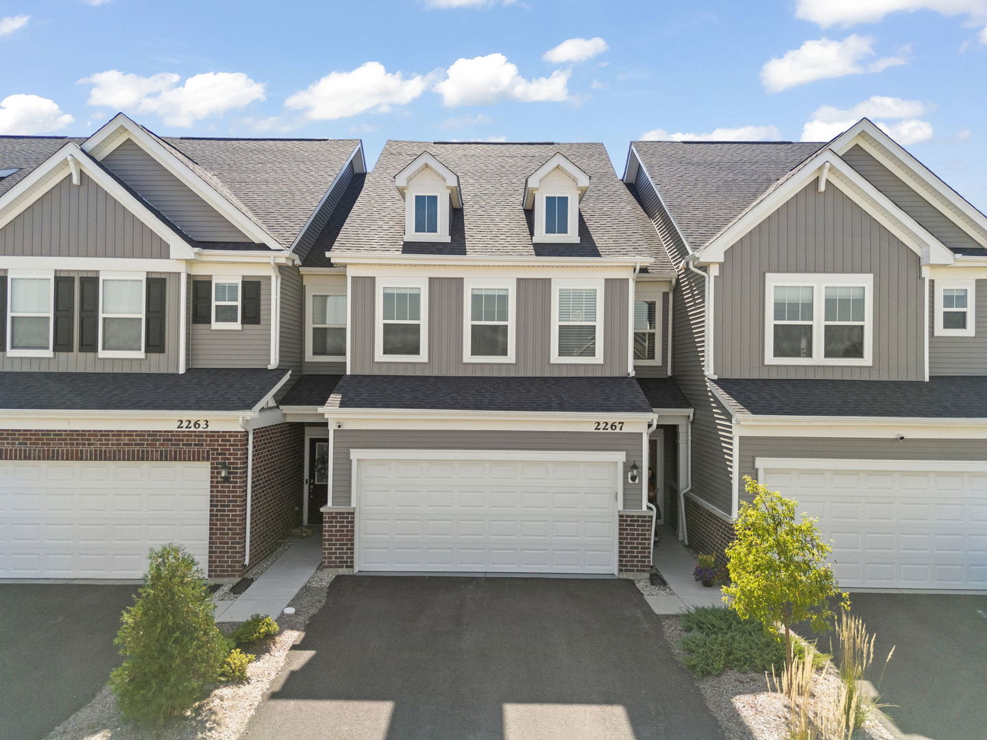 2267 Ryegrass Lane, Bolingbrook, IL 60490