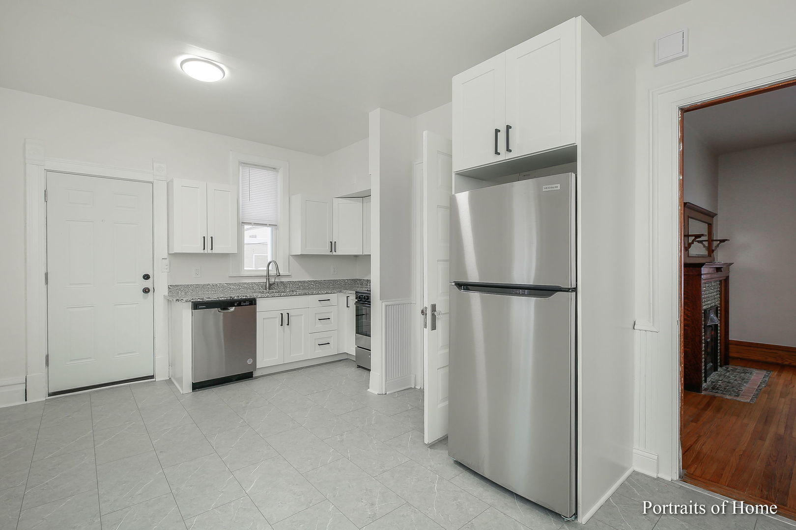 127 N West Street, Wheaton, IL 60187