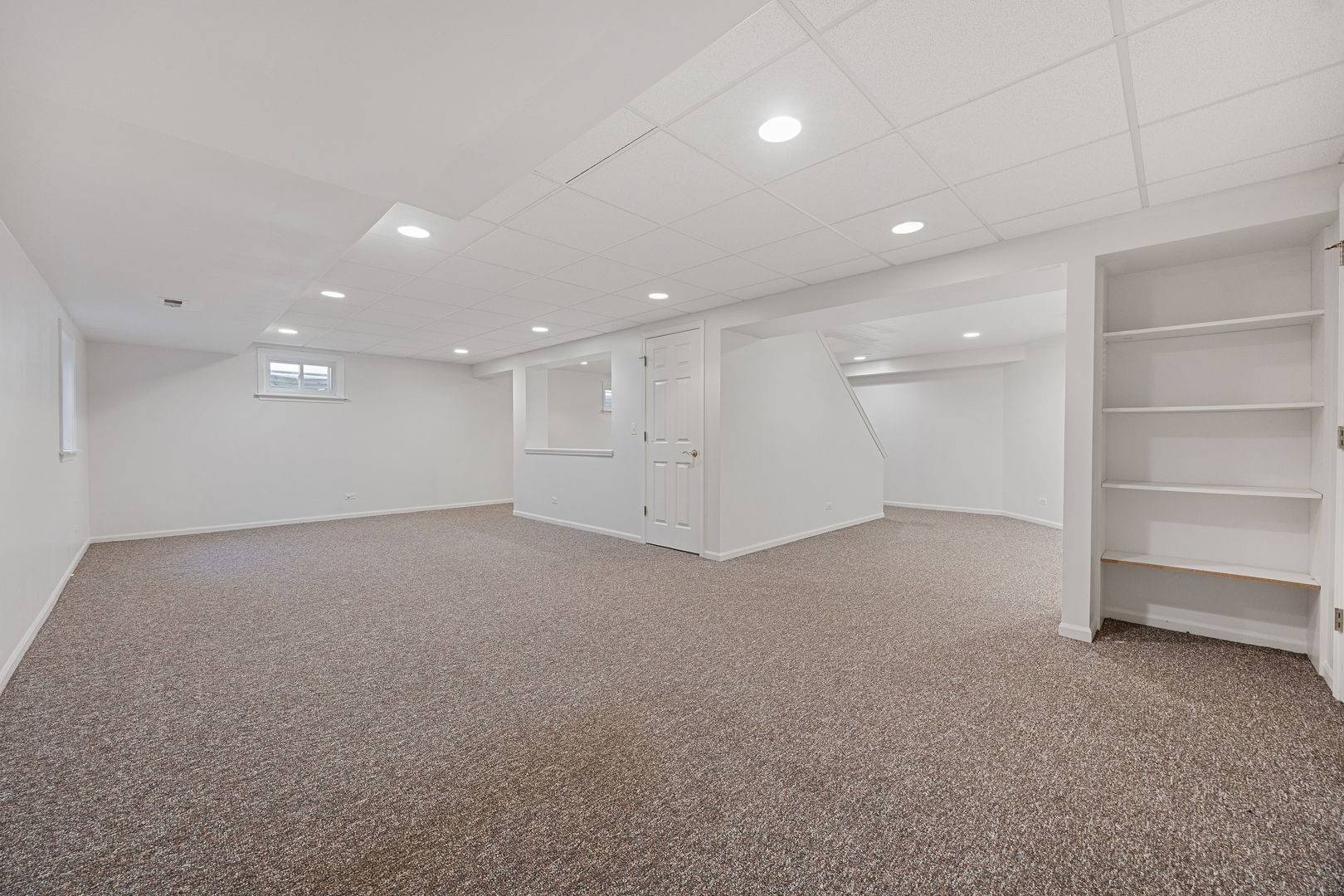 1611 Frost Lane, Naperville, IL 60564