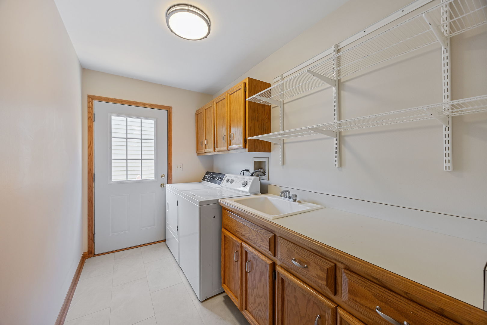 1611 Frost Lane, Naperville, IL 60564