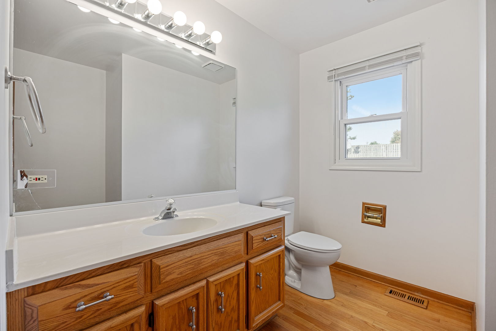 1611 Frost Lane, Naperville, IL 60564