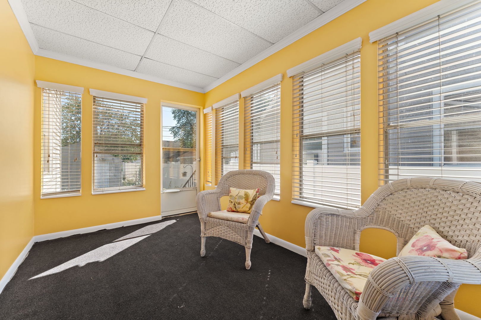 18113 Park Avenue, Lansing, IL 60438