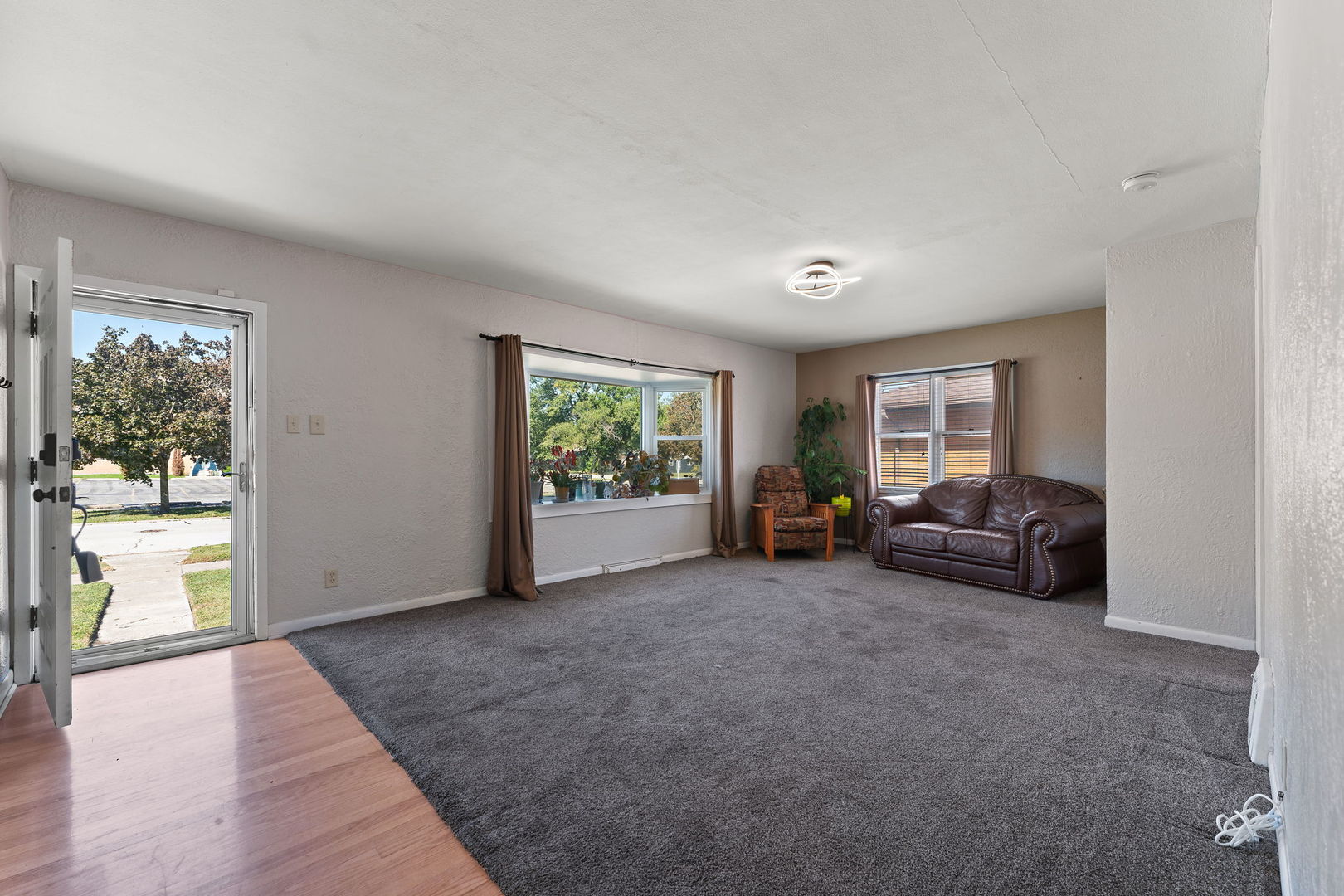 18113 Park Avenue, Lansing, IL 60438