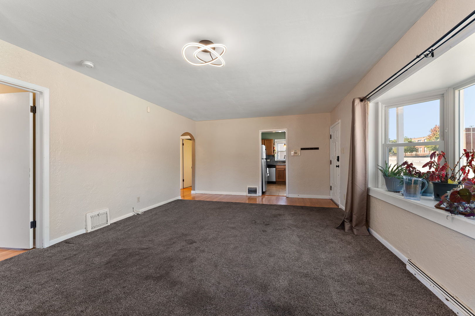 18113 Park Avenue, Lansing, IL 60438