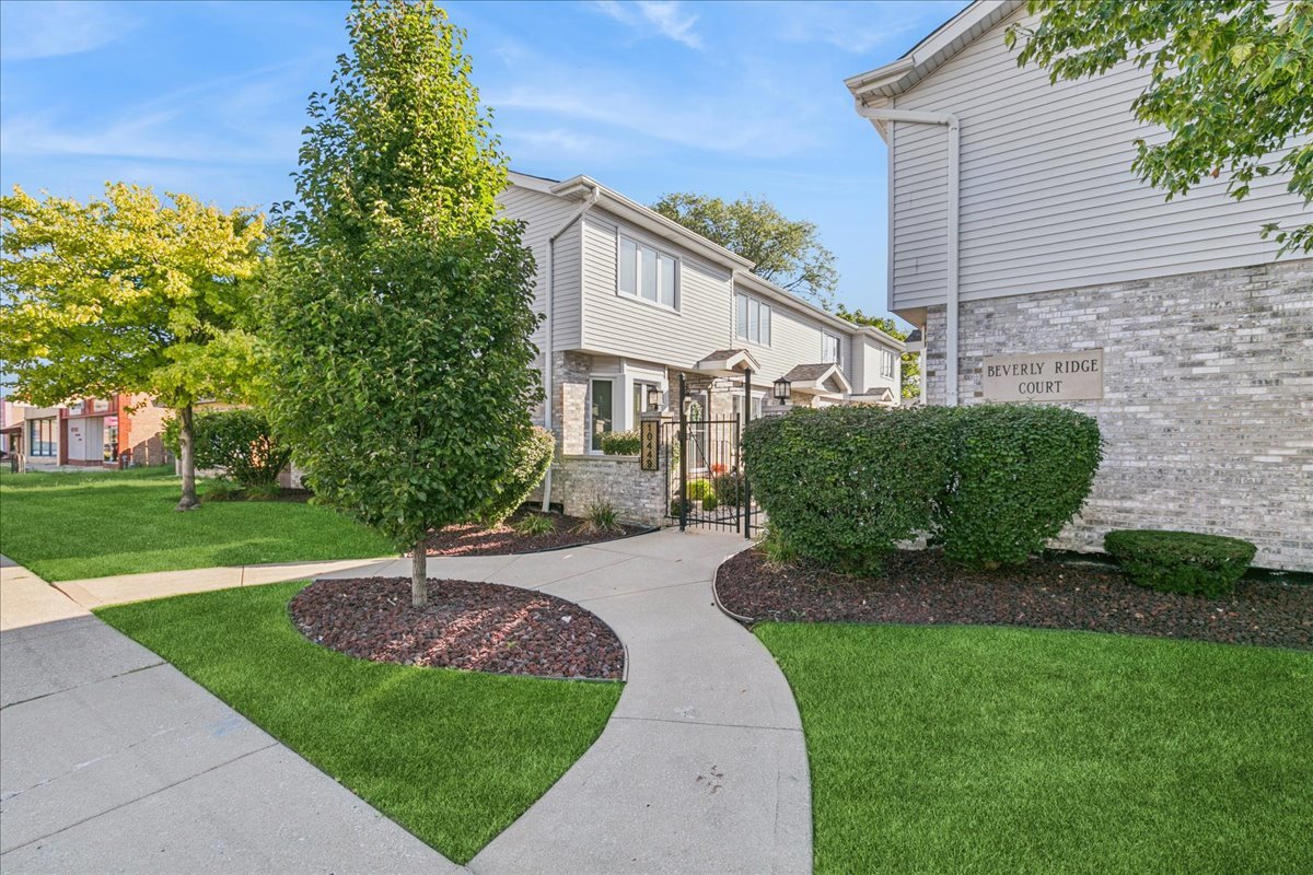 10449 S Kedzie Avenue #C, Chicago, IL 60655