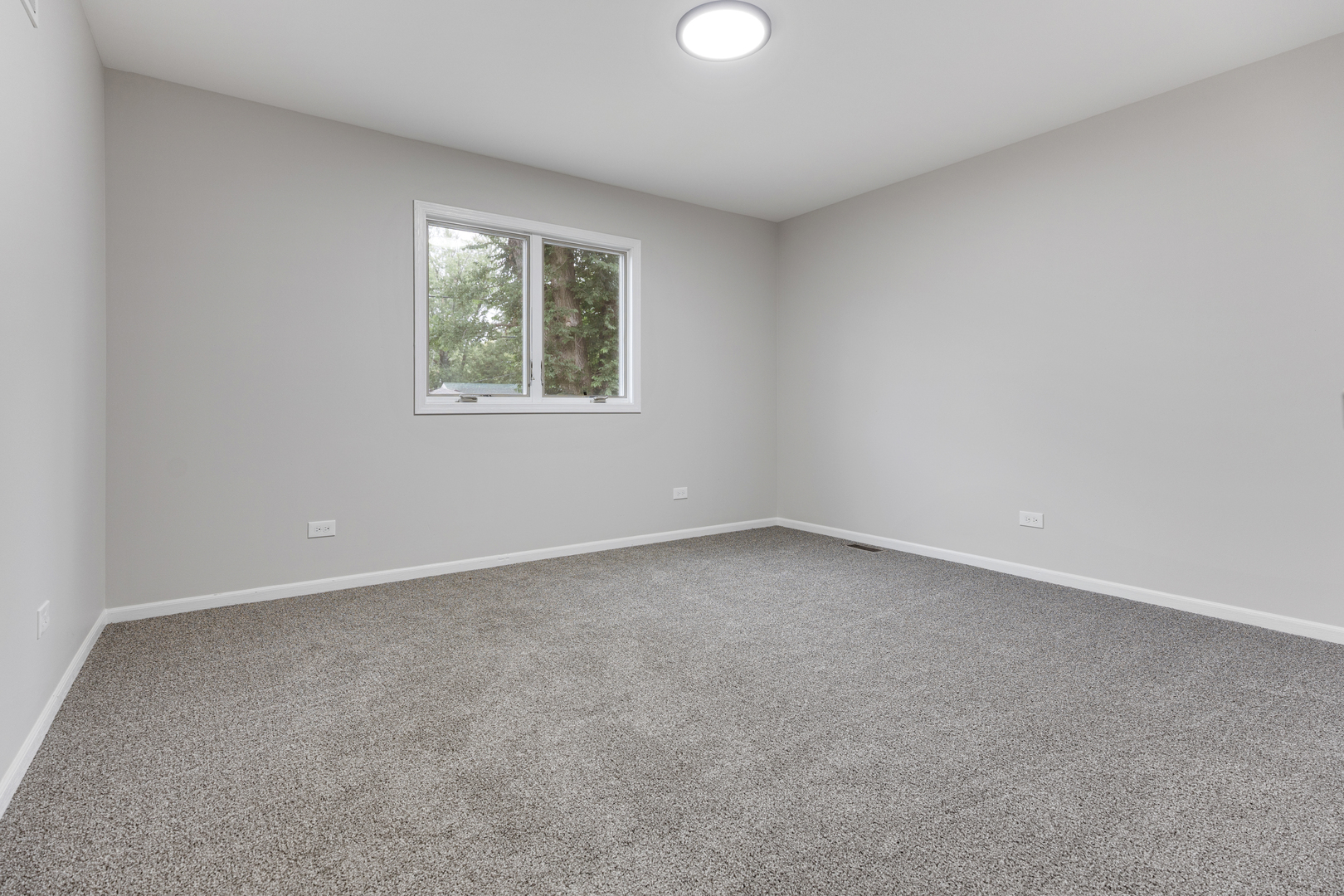 15010 Avers Avenue, Midlothian, IL 60445