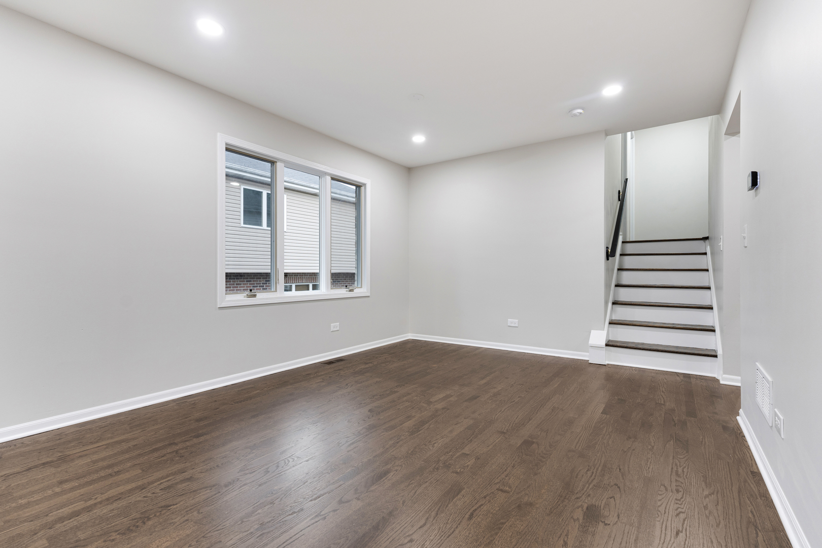 15010 Avers Avenue, Midlothian, IL 60445