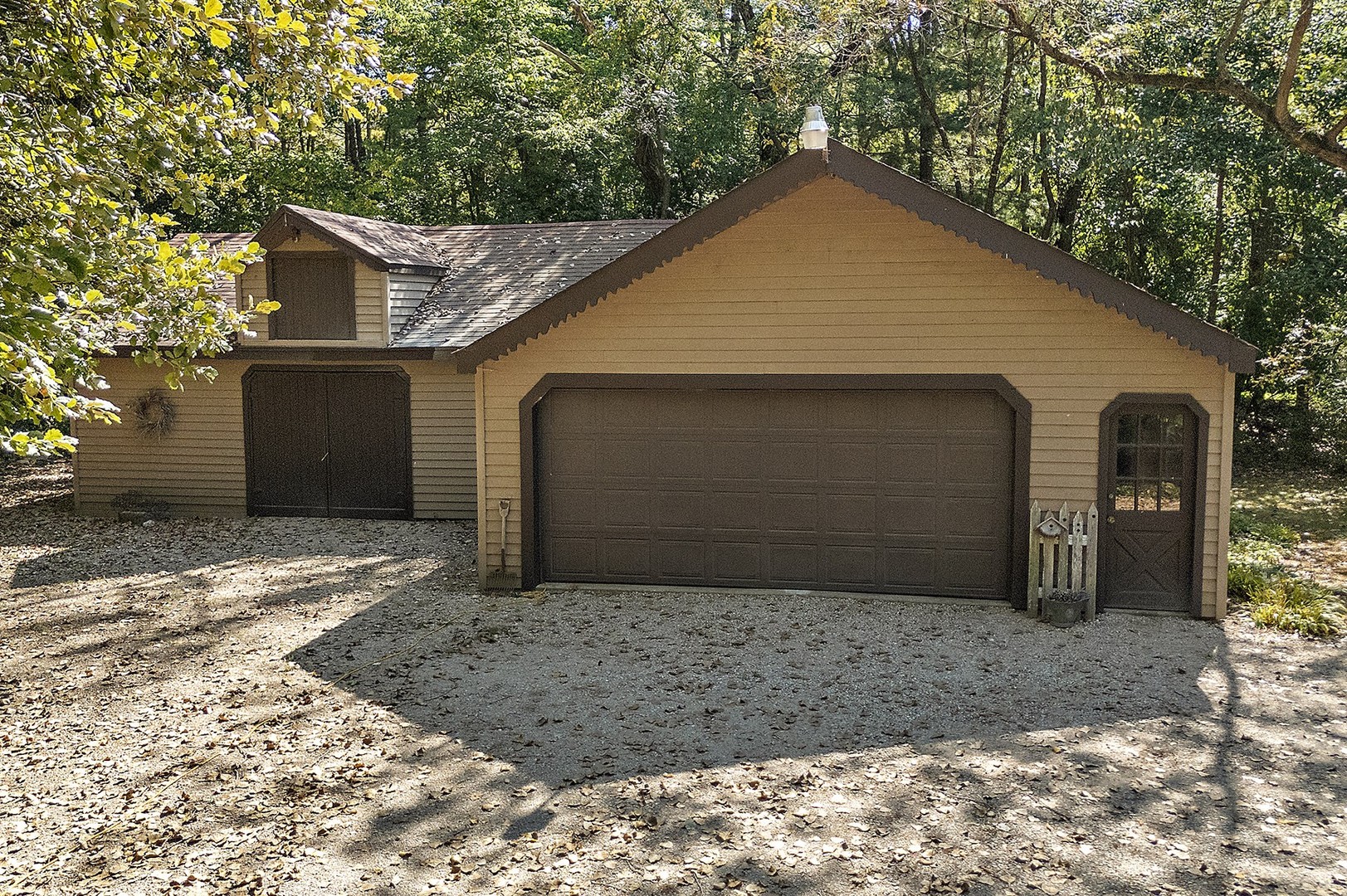 2085 Island Drive, Morris, IL 60450