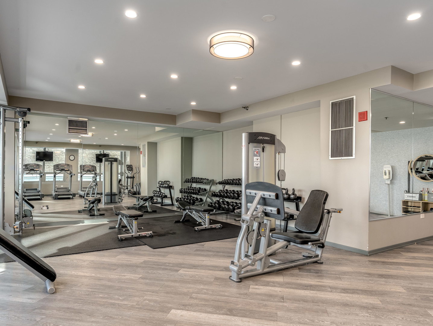 701 S Wells Street #1102, Chicago, IL 60607