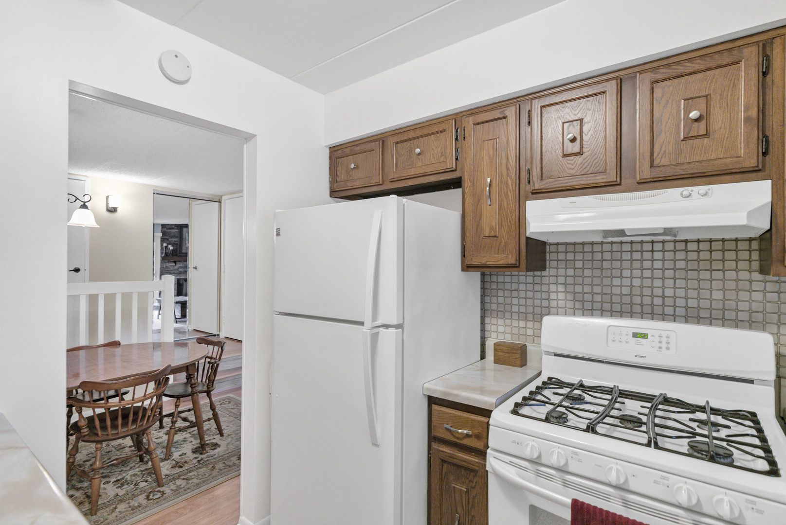 55 W 64th Street #102, Westmont, IL 60559
