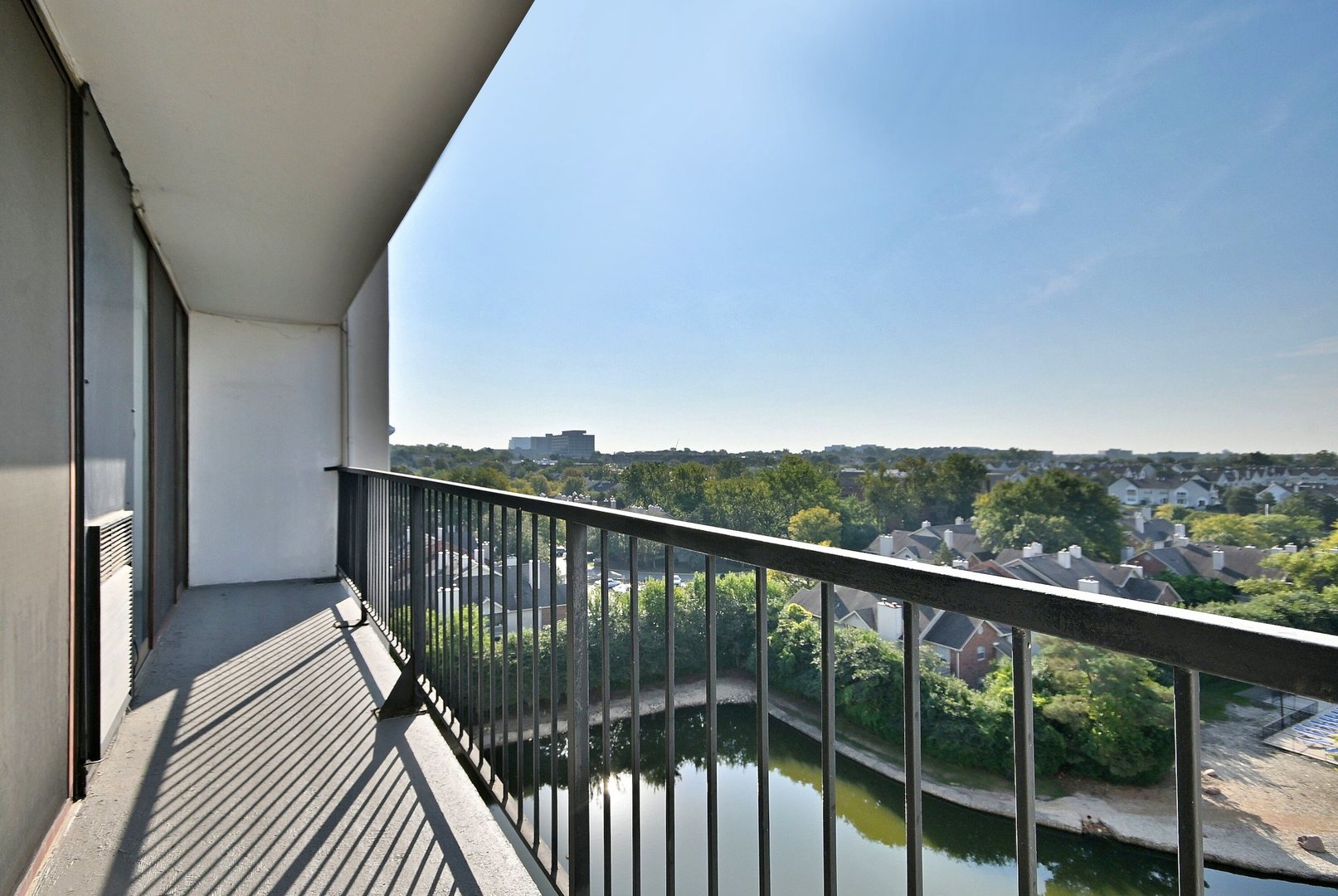 2015 S Finley Road #903, Lombard, IL 60148