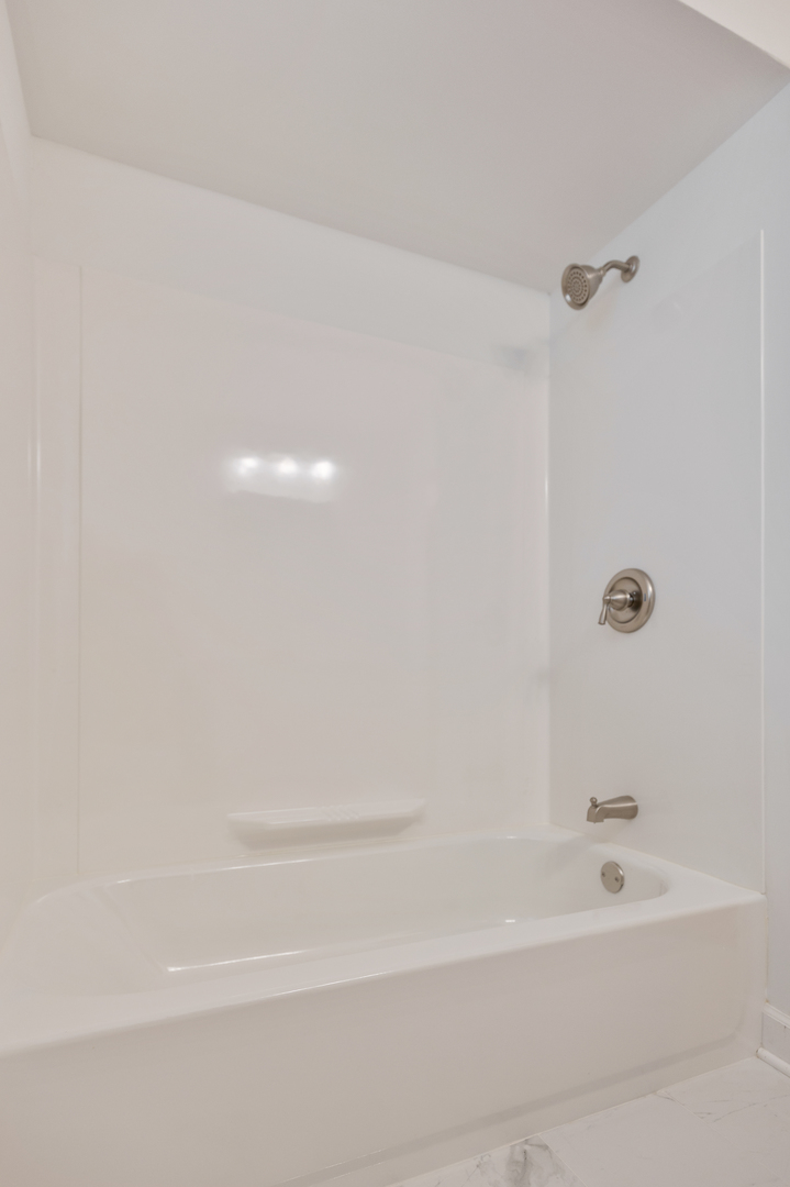 9117 S Clifton Park Avenue, Evergreen Park, IL 60805