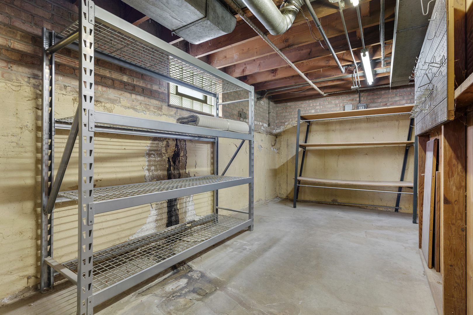 9117 S Clifton Park Avenue, Evergreen Park, IL 60805