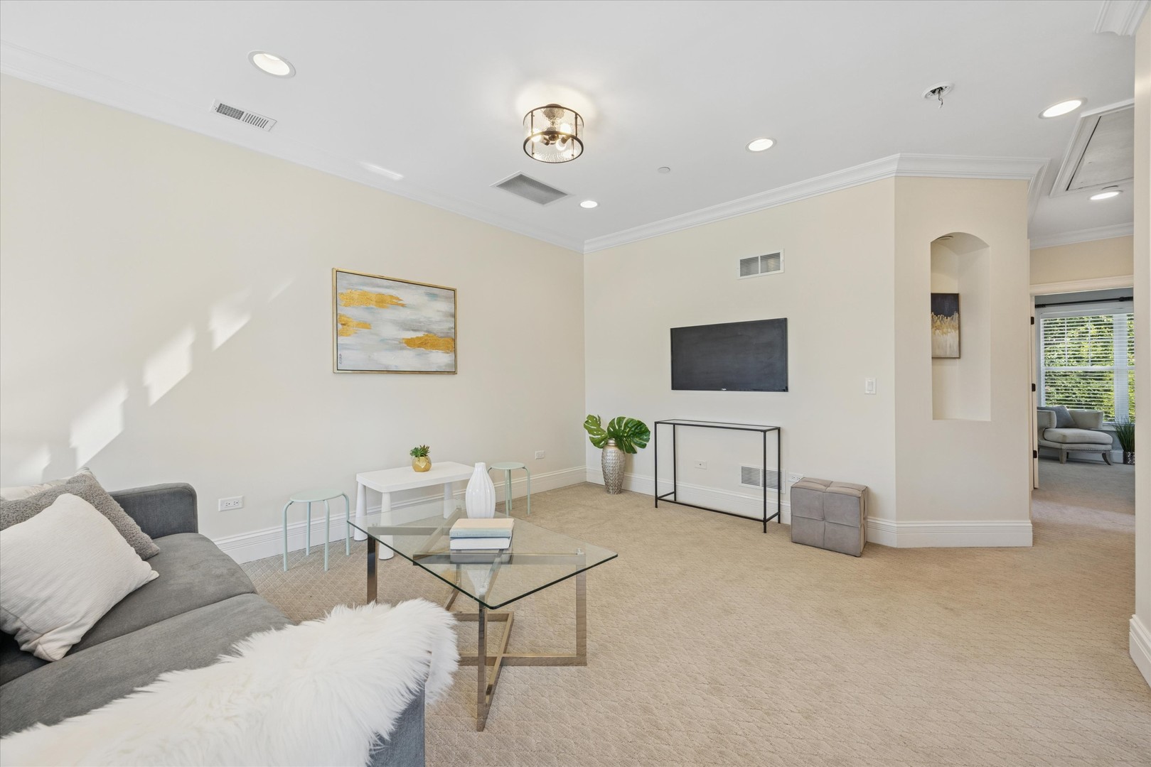 80 W Kennedy Lane #304, Hinsdale, IL 60521