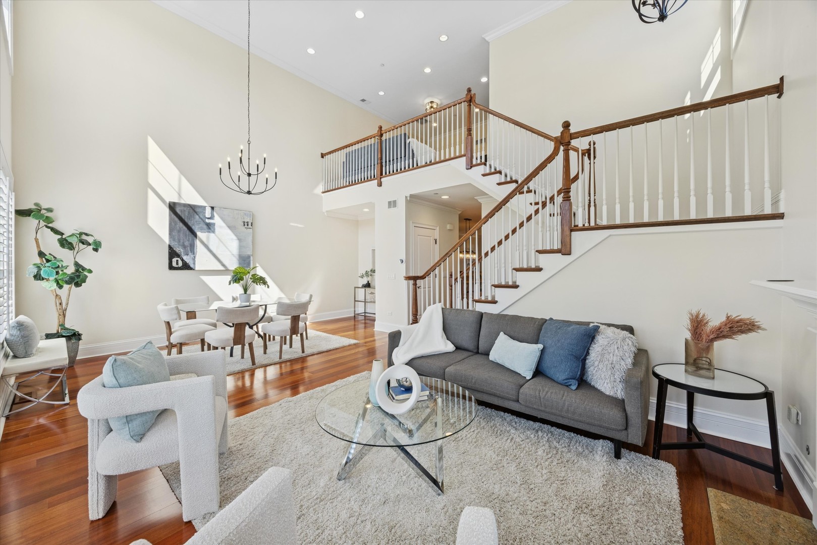 80 W Kennedy Lane #304, Hinsdale, IL 60521
