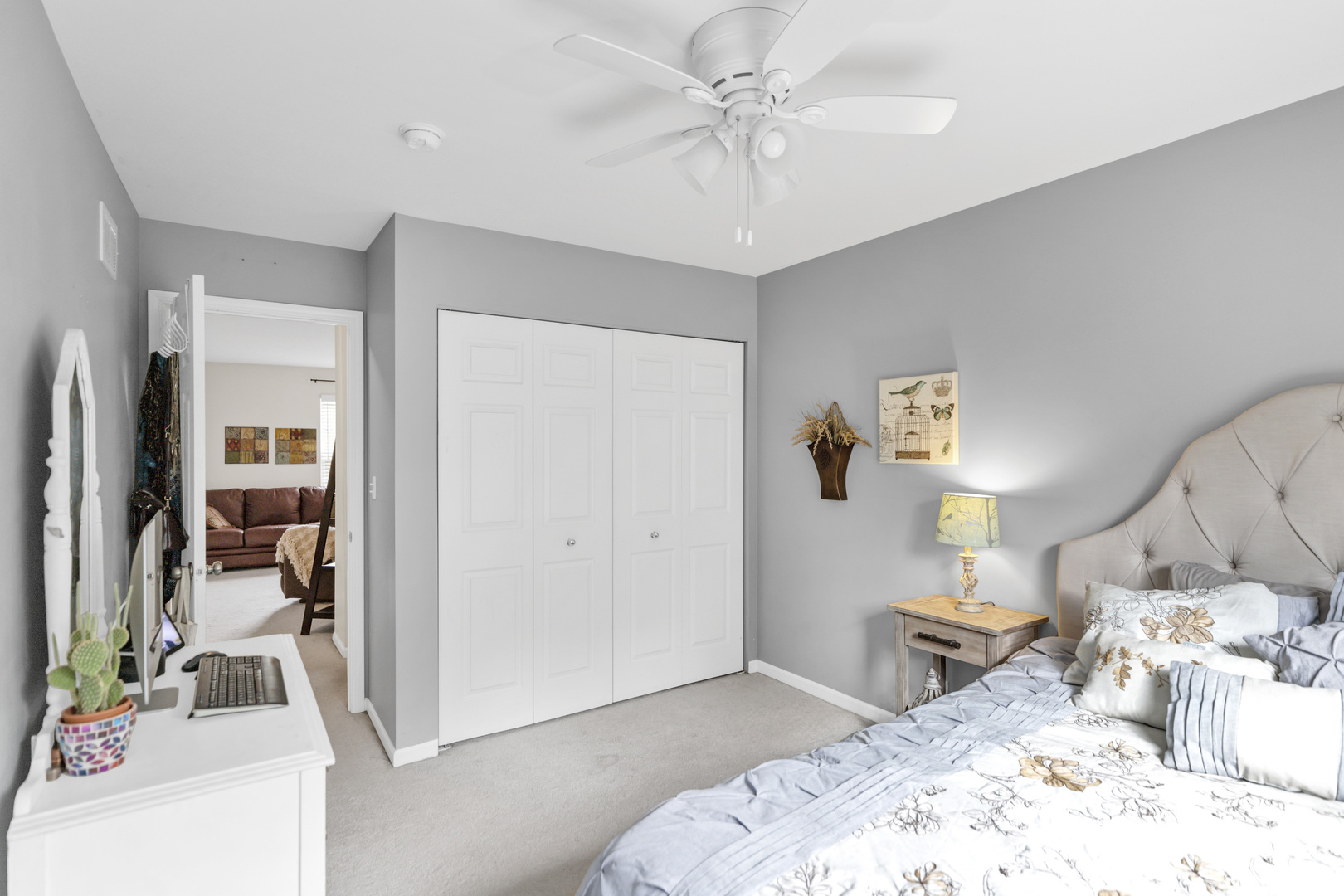 730 Stuarts Drive #730, St. Charles, IL 60174