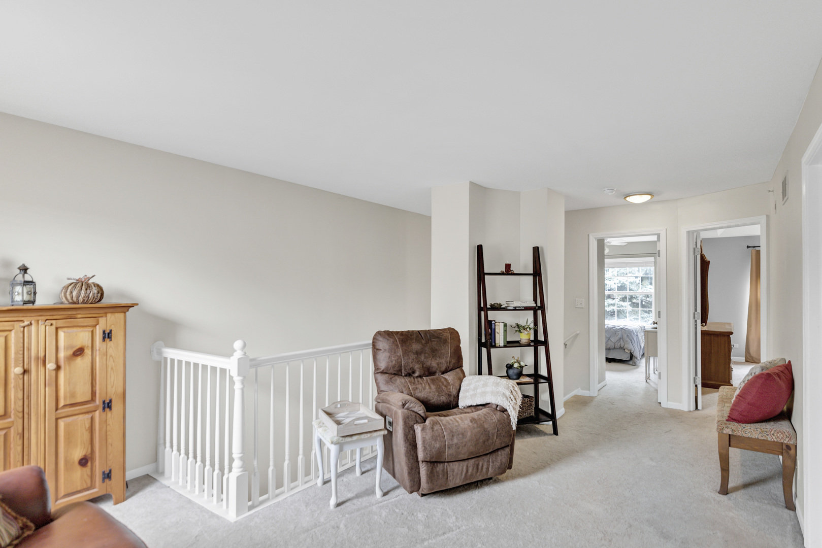 730 Stuarts Drive #730, St. Charles, IL 60174