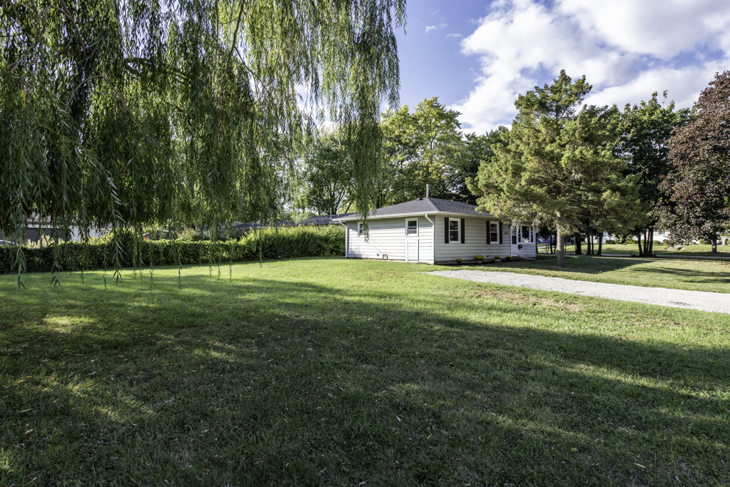 1903 20th Street, Zion, IL 60099