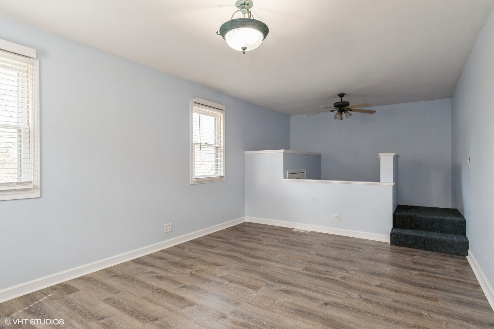 220 S Linden Avenue, Westmont, IL 60559