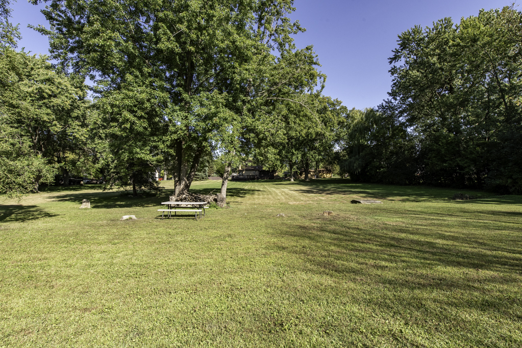 38176 N De Woody Road, Beach Park, IL 60087