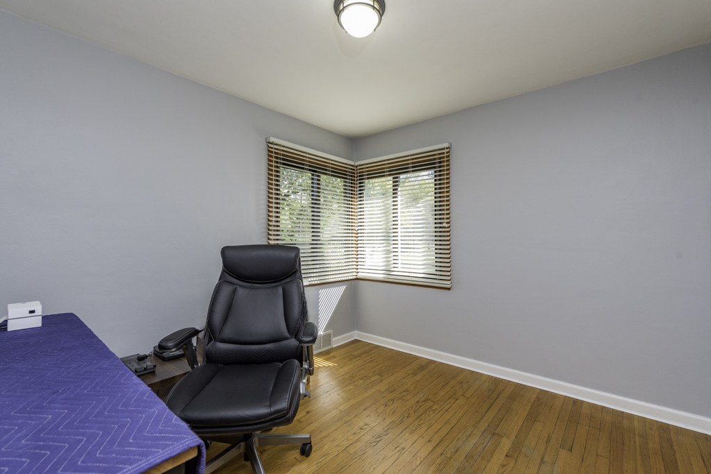 38176 N De Woody Road, Beach Park, IL 60087