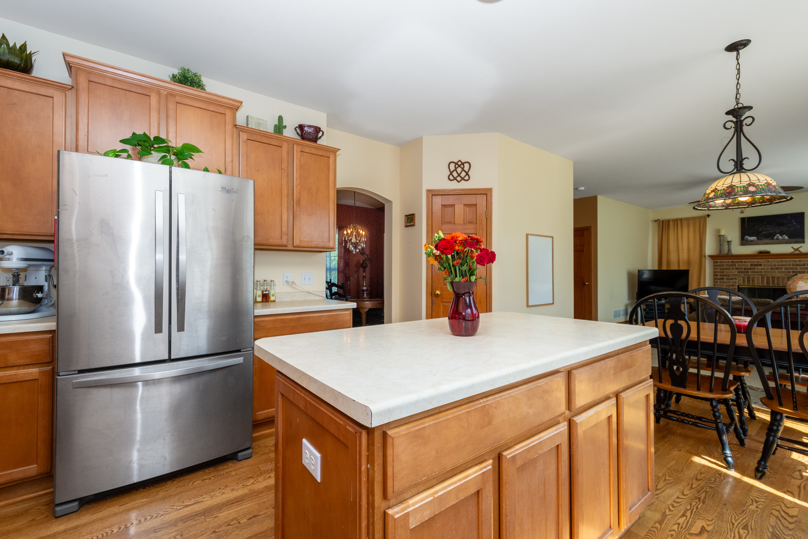 636 Cherrywood Drive, Waterford, WI 53185