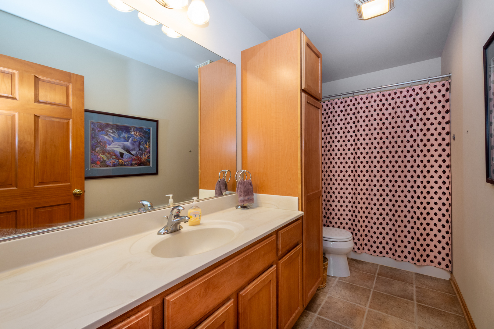 636 Cherrywood Drive, Waterford, WI 53185