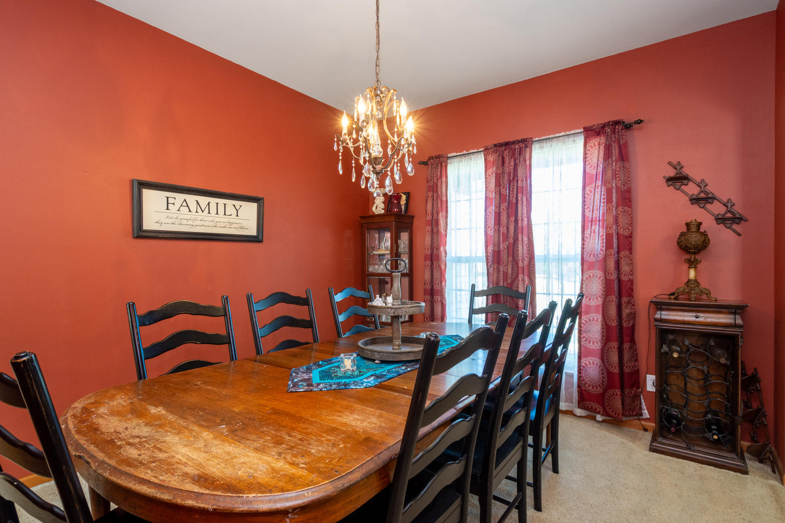 636 Cherrywood Drive, Waterford, WI 53185