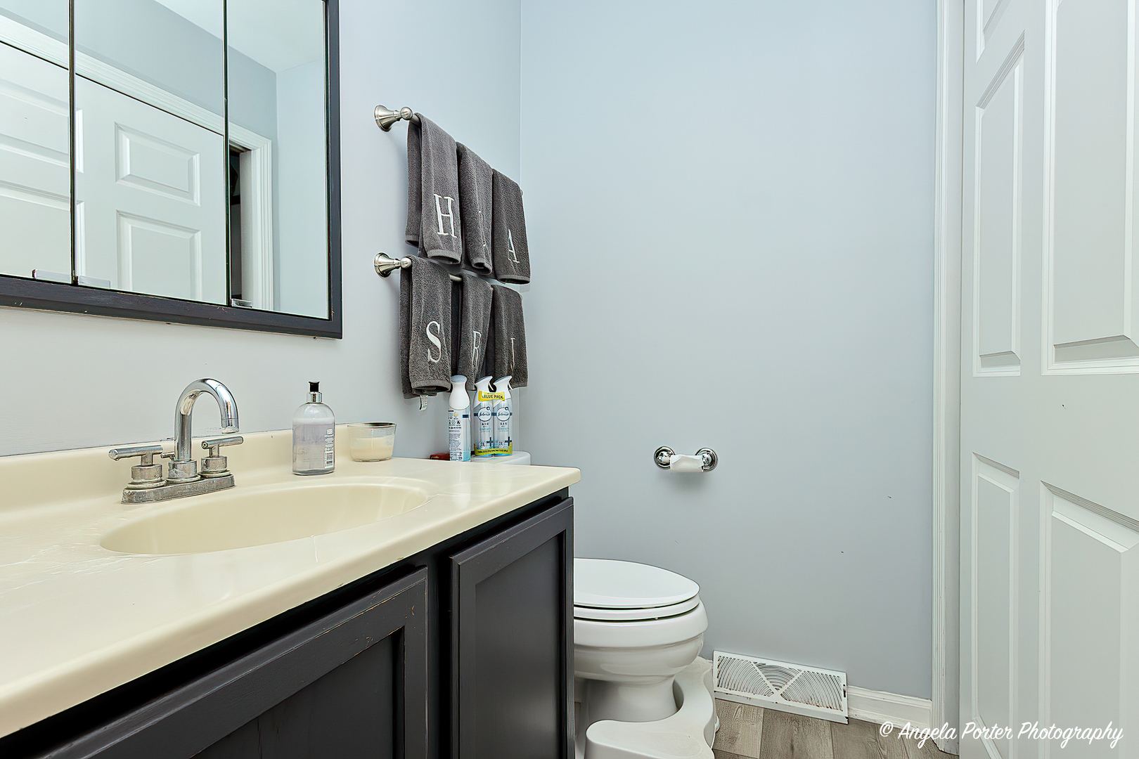 35220 N Il Route 83, Round Lake Beach, IL 60073