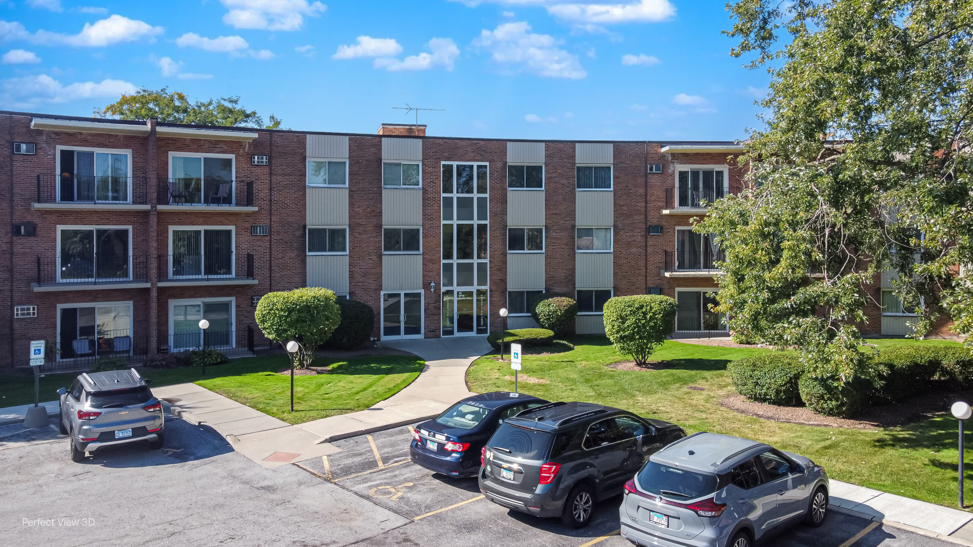 9716 S Karlov Avenue #203, Oak Lawn, IL 60453