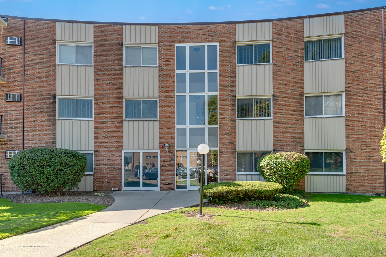 9716 S Karlov Avenue #203, Oak Lawn, IL 60453